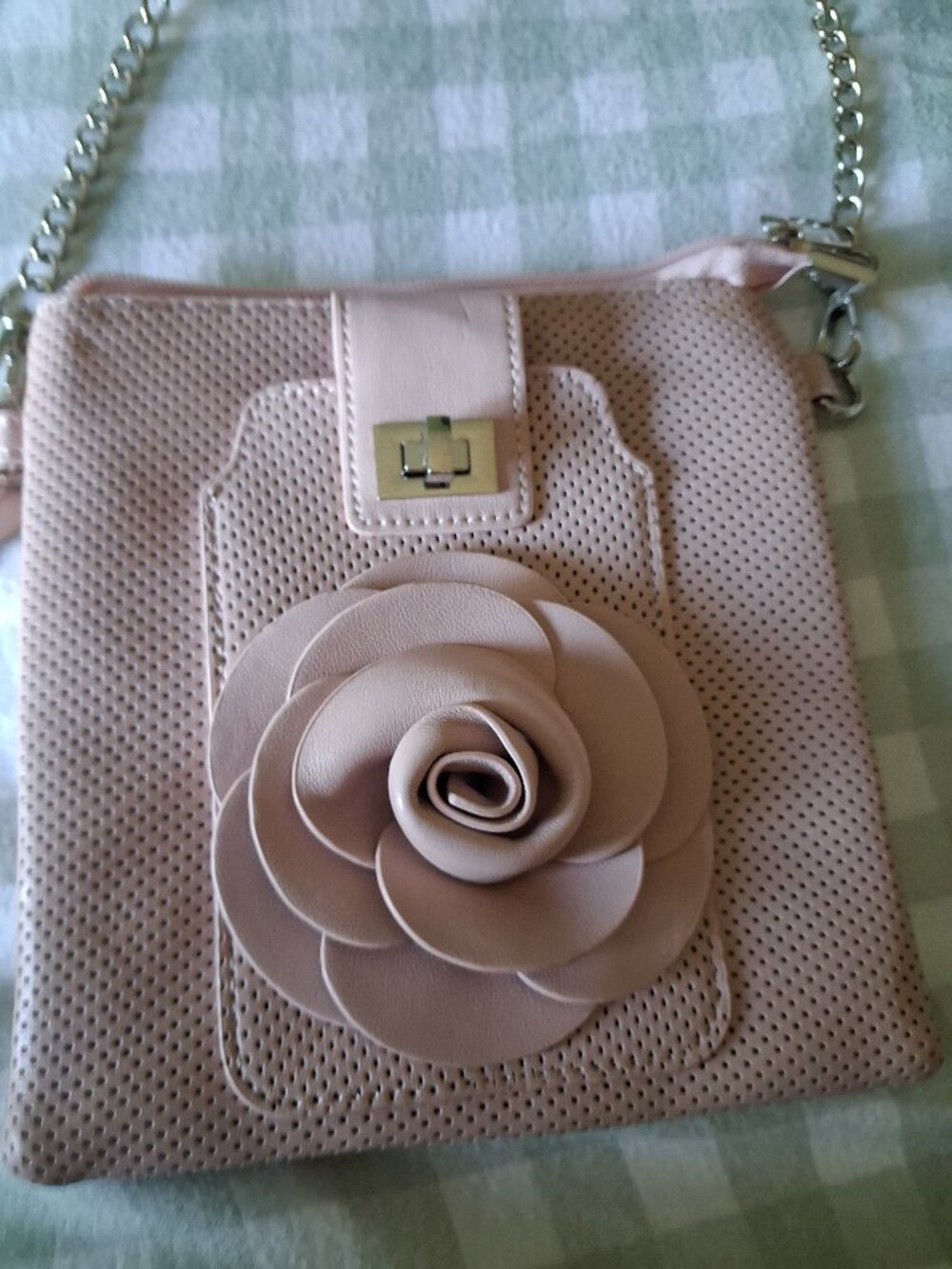 Nwt Mellow World rosette cross body bag